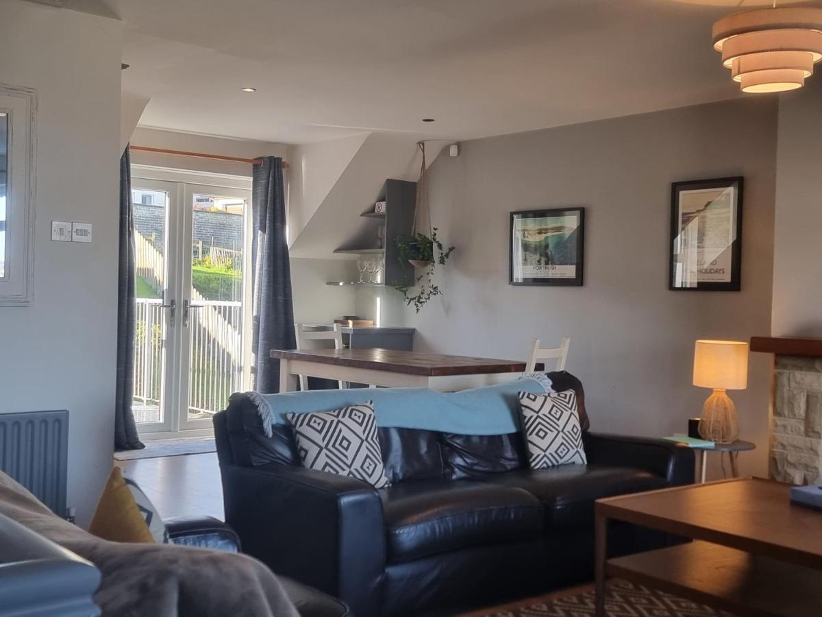 Harbour View Townhouse Villa Portrush Exterior photo